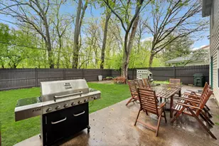 5844 Capri Ln, Morton Grove, IL 60053 - Photo 24