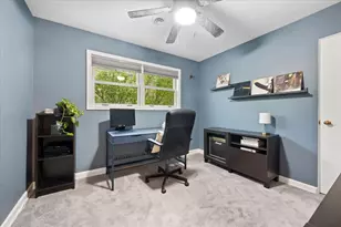 5844 Capri Ln, Morton Grove, IL 60053 - Photo 12