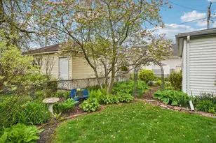 821 N Grove Ave, Oak Park, IL 60302 - Photo 30