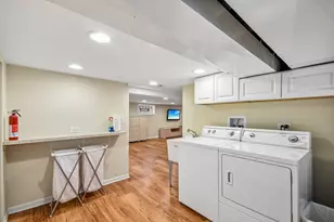 821 N Grove Ave, Oak Park, IL 60302 - Photo 26