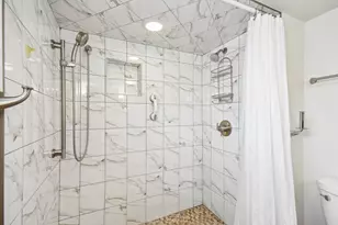 821 N Grove Ave, Oak Park, IL 60302 - Photo 24