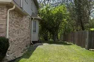 3811 River Rd, Hazel Crest, IL 60429 - Photo 2