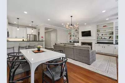 1415 W Chicago Avenue #1, Chicago, IL 60642 - Photo 2