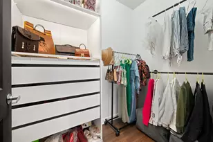 100 E 14th St, Chicago, IL 60605 - Photo 14