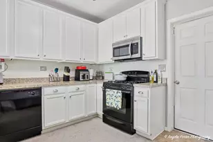 1260 Remington Dr, Volo, IL 60020 - Photo 12