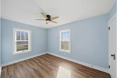 507 W 12th Street, Sterling, IL 61081 - Photo 12