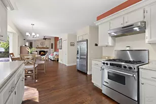 41 Manchester Ct, Fox River Grove, IL 60021 - Photo 14