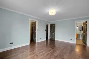 1002 Castilian Ct, Glenview, IL 60025 - Photo 10