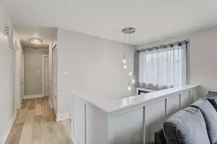 4721 Huntington Blvd, Hoffman Estates, IL 60192 - Photo 20