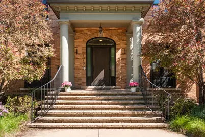1319 Lincoln Street, Evanston, IL 60201 - Photo 2