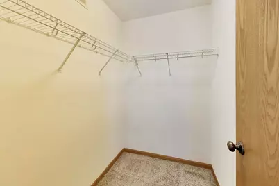 527 W Mara Lynn Court, Round Lake, IL 60073 - Photo 22