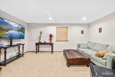 727 Lisa Road, West Dundee, IL 60118 - Photo 28