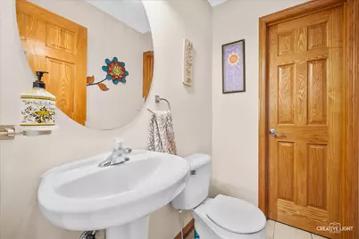 727 Lisa Road, West Dundee, IL 60118 - Photo 14