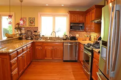 1835 Silverwillow Drive, Glenview, IL 60025 - Photo 4