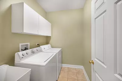 852 Sunrise Drive, South Elgin, IL 60177 - Photo 32