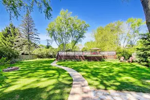 15352 W Cherrywood Ln, Libertyville, IL 60048 - Photo 36