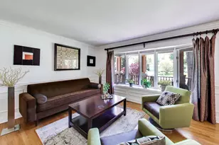 15352 W Cherrywood Ln, Libertyville, IL 60048 - Photo 4