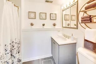 15352 W Cherrywood Ln, Libertyville, IL 60048 - Photo 20