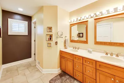 15352 W Cherrywood Lane, Libertyville, IL 60048 - Photo 24