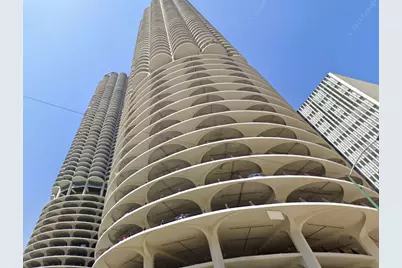 300 N State Street #2627, Chicago, IL 60654 - Photo 1