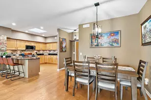 104 N Plum Grove Rd, Palatine, IL 60067 - Photo 6