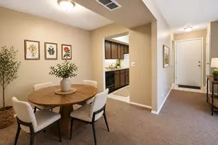 1724 Fayette Walk, Hoffman Estates, IL 60169 - Photo 2