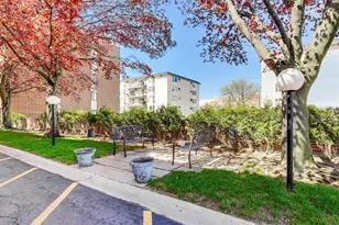 5500 Lincoln Ave, Morton Grove, IL 60053 - Photo 28