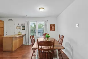 2405 Lawndale Dr, Champaign, IL 61821 - Photo 6