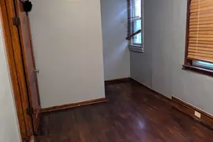8112 S Exchange Ave, Chicago, IL 60617 - Photo 10
