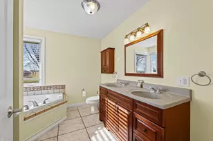 1271 E 500 North Rd, Cissna Park, IL 60924 - Photo 28