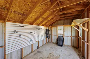 1271 E 500 North Rd, Cissna Park, IL 60924 - Photo 44