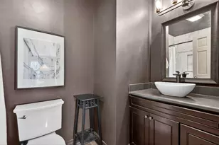 1327 Laurel Oaks Dr, Streamwood, IL 60107 - Photo 18
