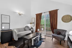 1327 Laurel Oaks Dr, Streamwood, IL 60107 - Photo 14