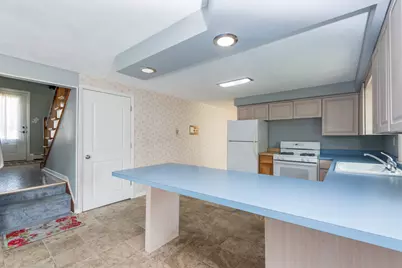 812 Geddes Court, Winthrop Harbor, IL 60096 - Photo 10