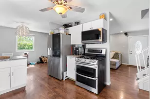 17311 Central Park Ave, Hazel Crest, IL 60429 - Photo 4