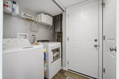 221 Stafford Drive, Mundelein, IL 60060 - Photo 14