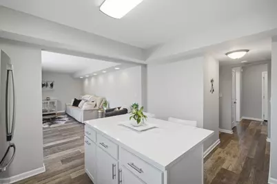 221 Stafford Drive, Mundelein, IL 60060 - Photo 6