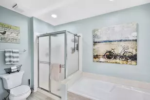 627 N Charter Hall Dr, Palatine, IL 60067 - Photo 20