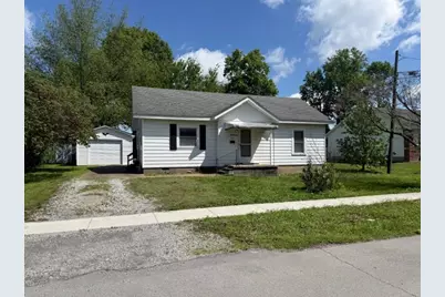 900 E Browning Street, Marion, IL 62959 - Photo 2