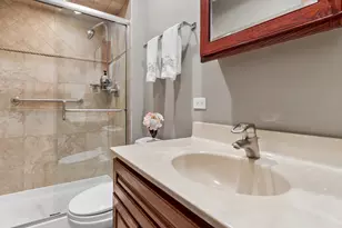 913 Andermann Ln, Darien, IL 60561 - Photo 14