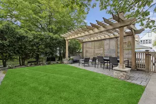 4216 N Winchester Ave, Chicago, IL 60613 - Photo 22