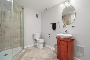 258 Colonial Dr, Vernon Hills, IL 60061 - Photo 30