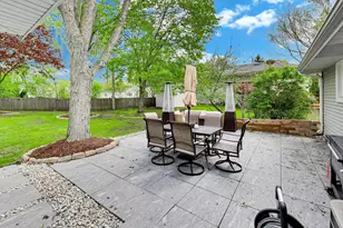 9 Johnathan Rd, Lake Zurich, IL 60047 - Photo 24