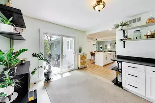 9 Johnathan Rd, Lake Zurich, IL 60047 - Photo 12
