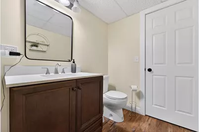 225 Cavin Avenue, Winthrop Harbor, IL 60096 - Photo 16