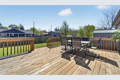 225 Cavin Avenue, Winthrop Harbor, IL 60096 - Photo 18
