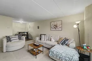1 Renaissance Pl, Palatine, IL 60067 - Photo 8