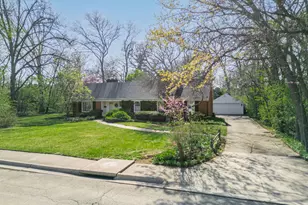 1620 Arden Ave, Rockford, IL 61107 - Photo 2
