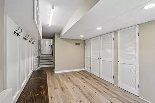 939 Westcliff Ln SE, Deerfield, IL 60015 - Photo 16