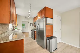 449 W Verret St, Elmhurst, IL 60126 - Photo 12
